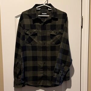 RSQ Olive Green and Black Buffalo Plaid Flannel Shirt